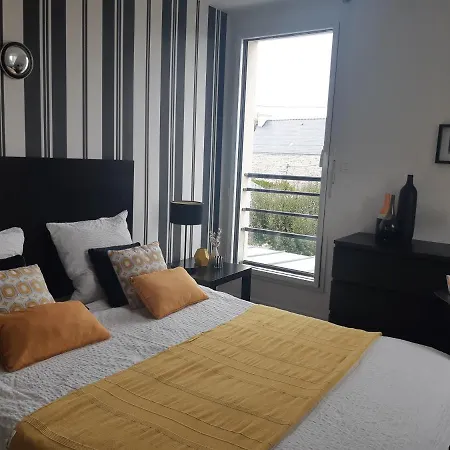 5 Chbres Avec Piscine Chauffee A 300m De La Villa Penmarc'h